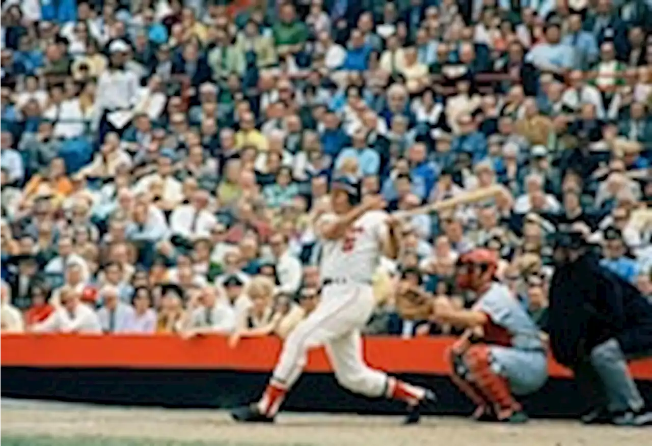 Brooks Robinson, Hall of Fame Orioles third baseman, dies at 86