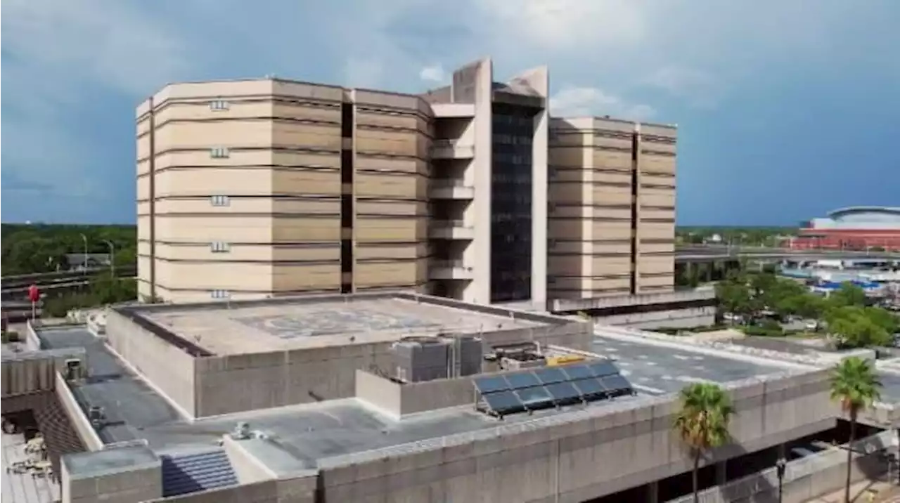 Lawmakers ask Justice Dept. to investigate after 12 deaths at Duval County jail