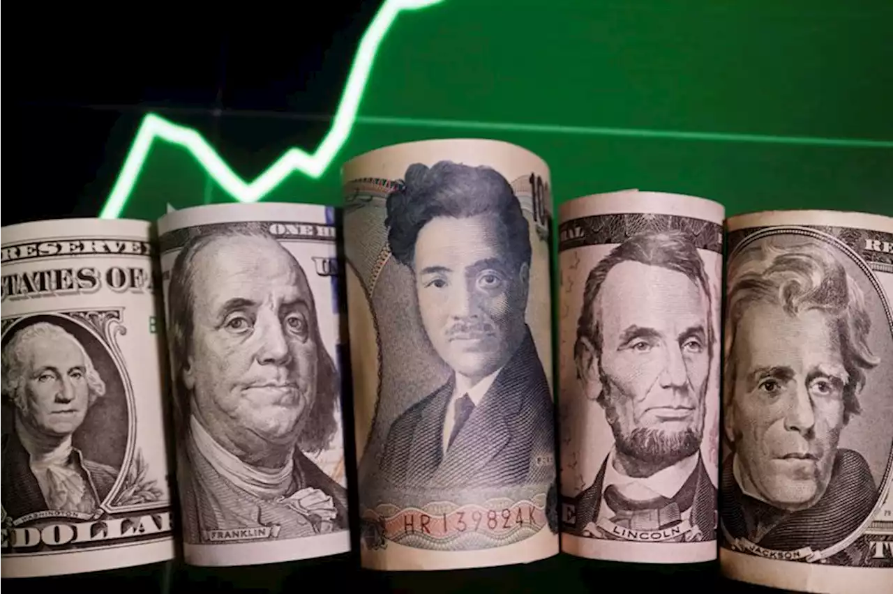 Dollar rides Treasury yields higher, yen battered