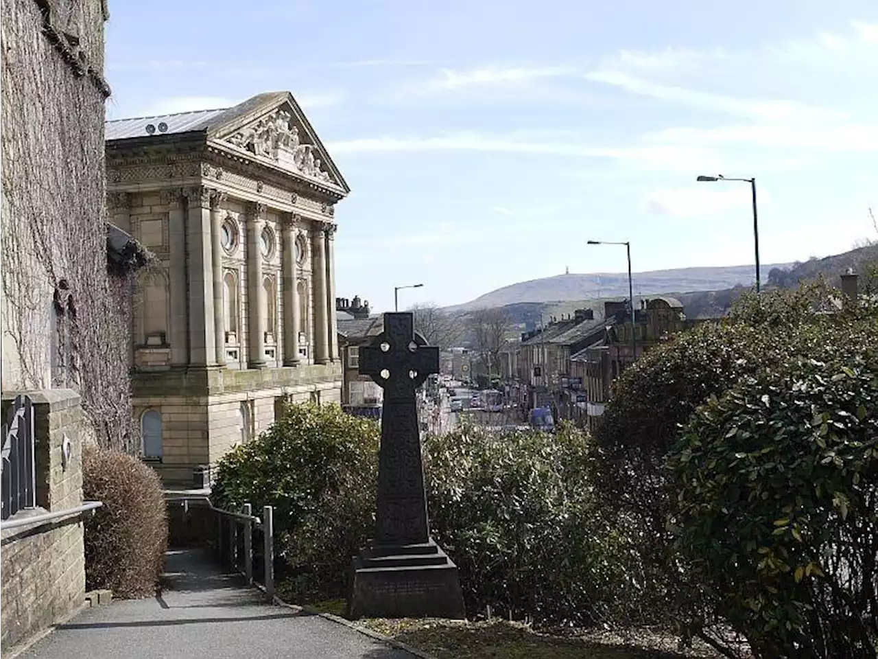 Warning sirens to sound in Calder Valley as areas prepare for flooding