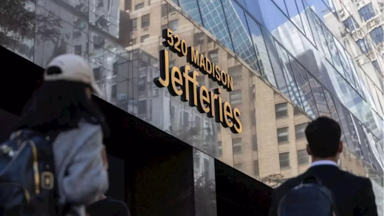 Jefferies Revenue Misses Estimates on Investment Banking Drag