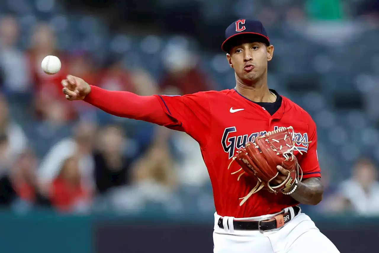 Guardians recall shortstop Brayan Rocchio to replace injured Gabriel Arias