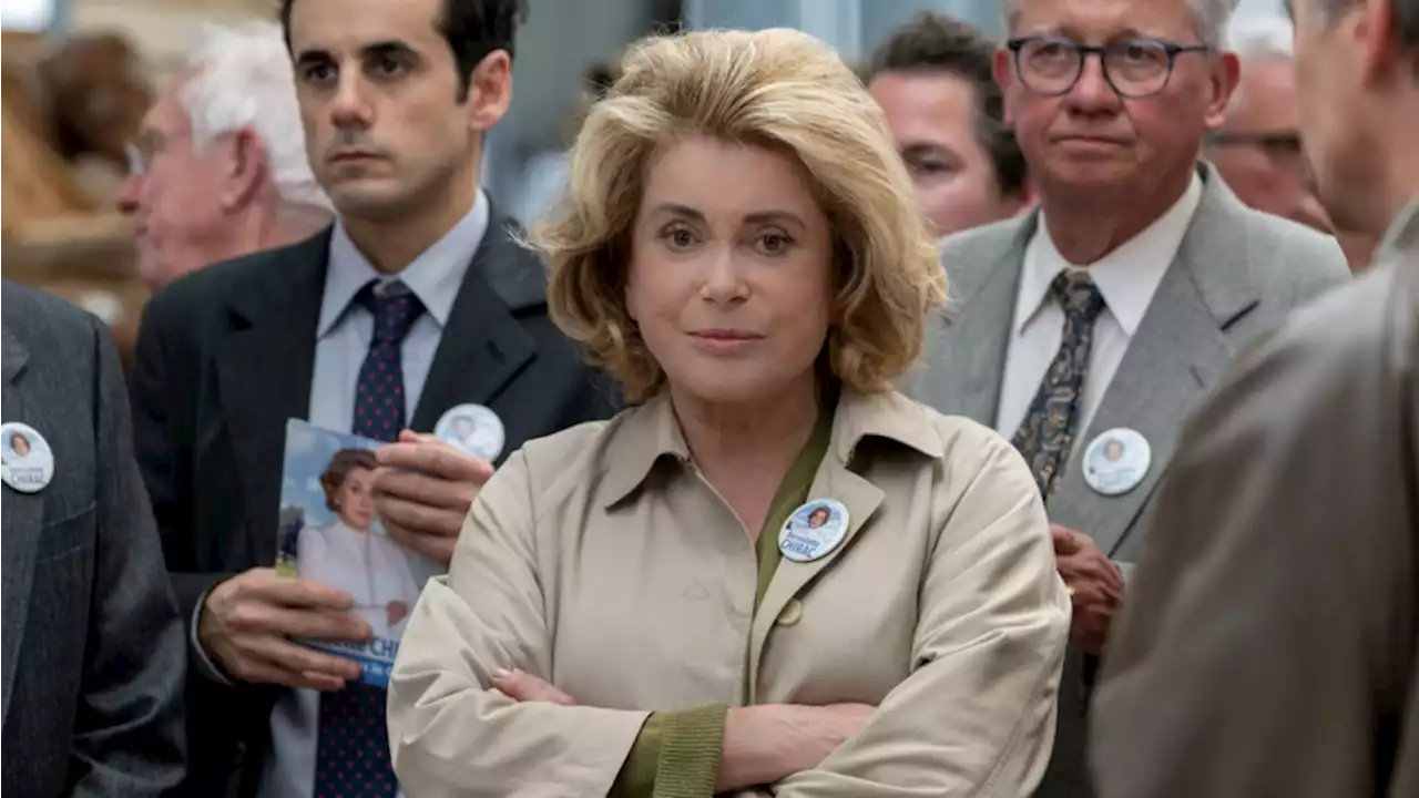 «Bernadette» : Catherine Deneuve est-elle crédible dans la peau de Bernadette Chirac ?