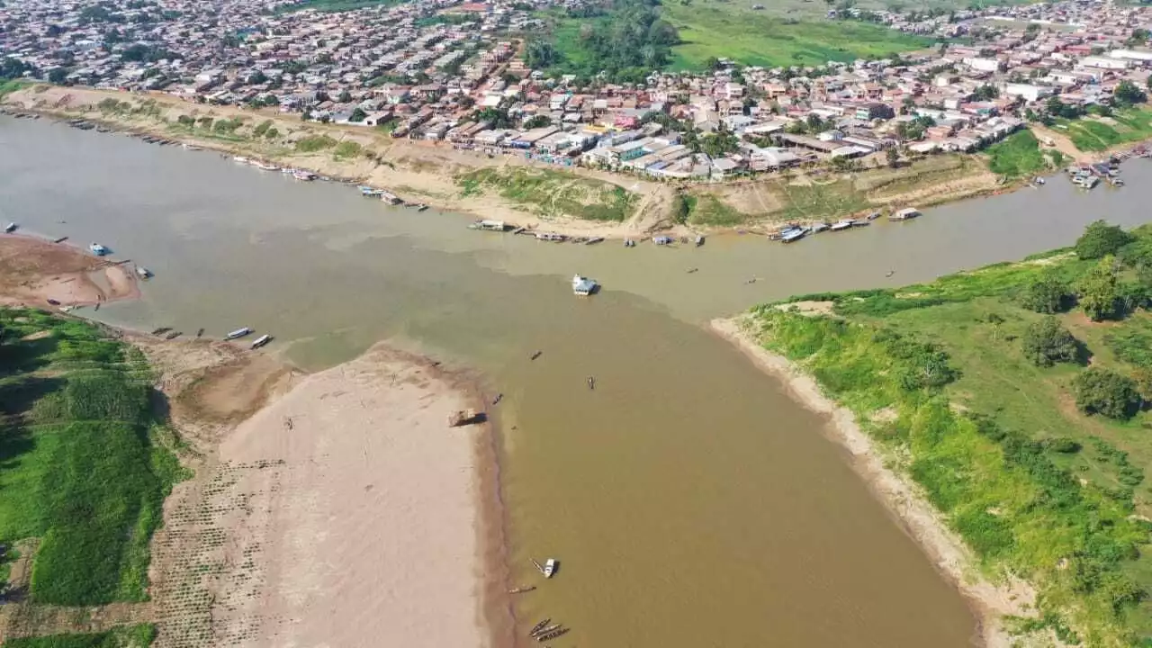 Seca pode impactar 60% do que é transportado no Rio Amazonas