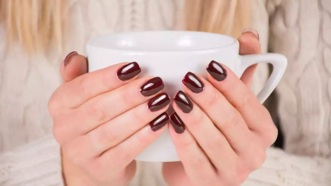 Fall Nail Trend Alert: How to Get the Newest Hot Chocolate Nail Look