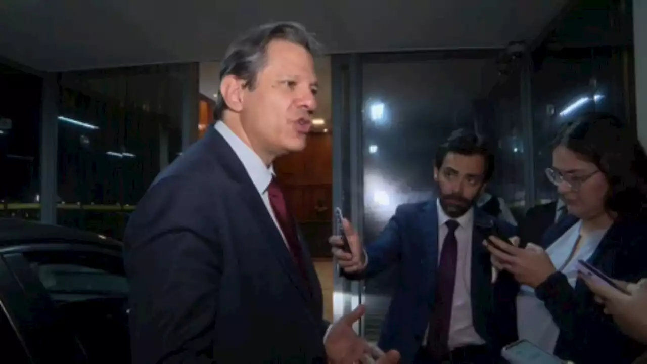 Conversa de 1h30 de Lula com Campos Neto foi para 'construir relação', diz Haddad