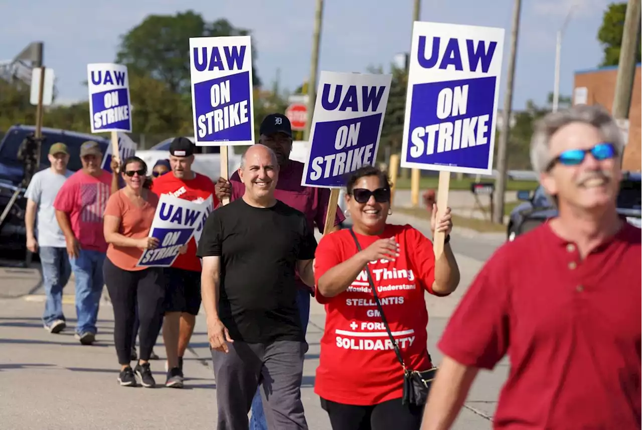 UAW makes new counter proposal to Chrysler parent Stellantis, union says