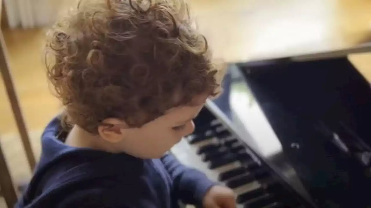 Prince Archie plays piano and sings nursery rhyme in rare family footage