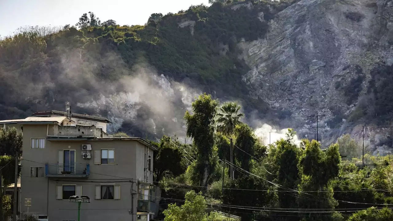 Campi Flegrei, Ingv: 'Sismicità in aumento, non vediamo la fine'