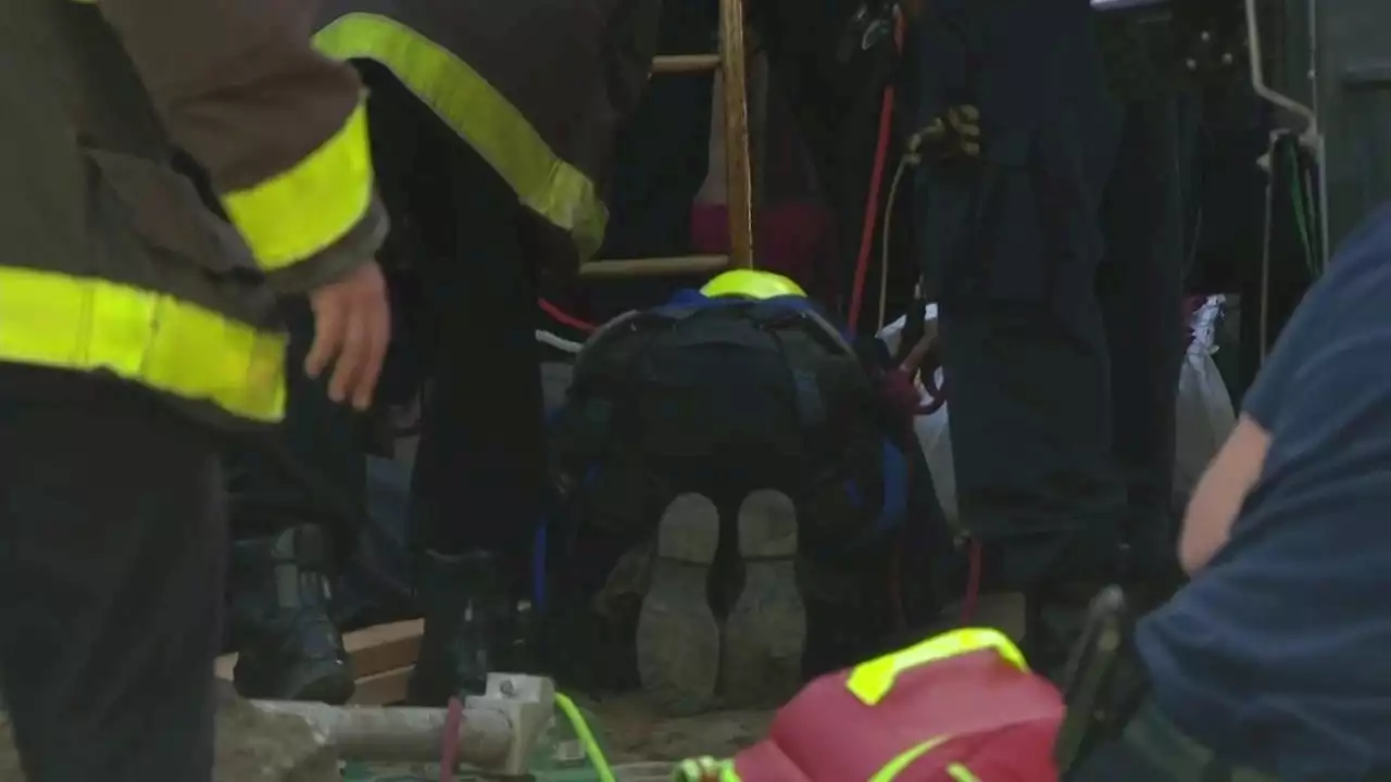 Utility worker dies after being trapped under dirt mound in San Francisco