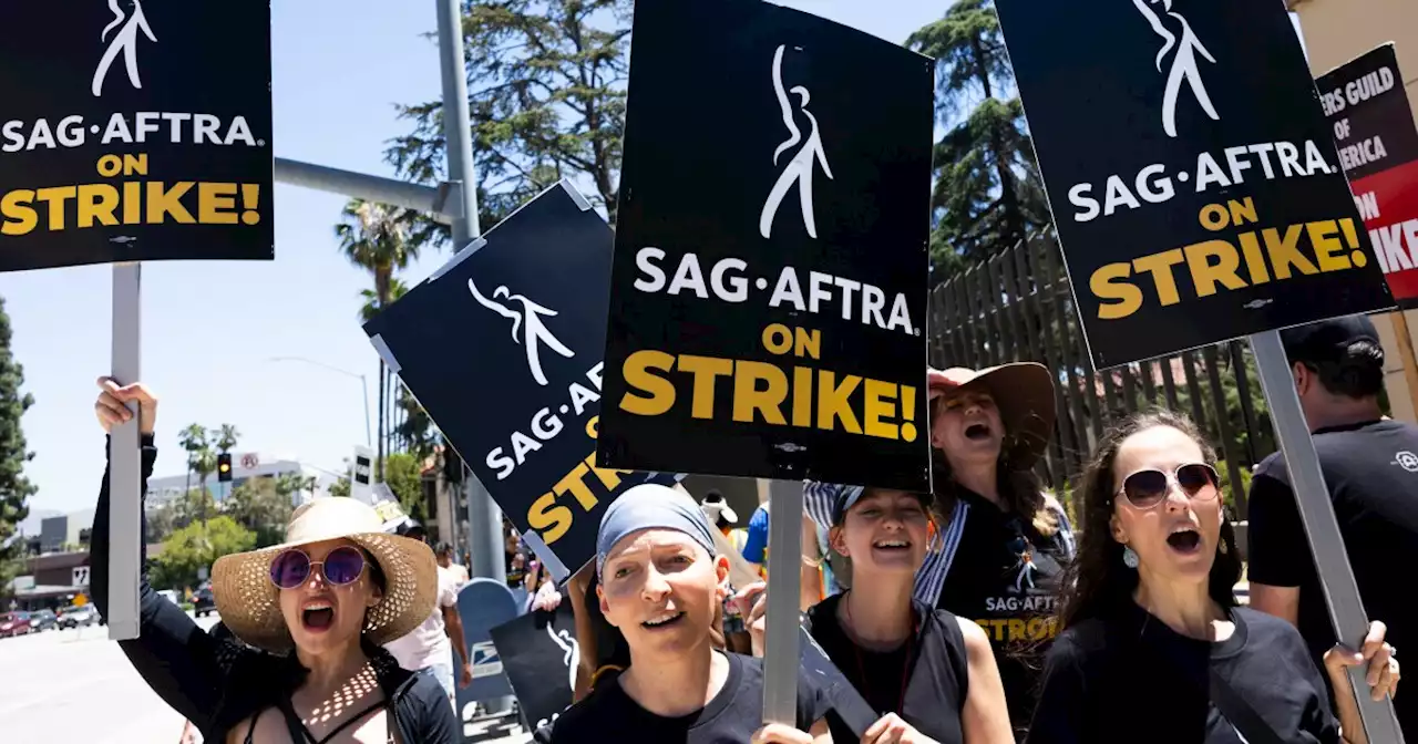 After WGA Deal, SAG-AFTRA Stalemate With Studios Drags On