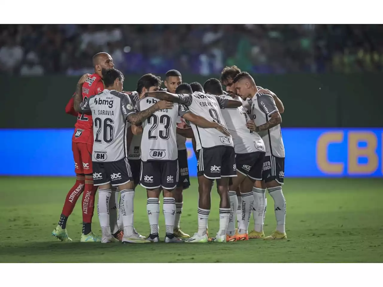 Titular do Atlético-MG sofre acidente de carro em Belo Horizonte