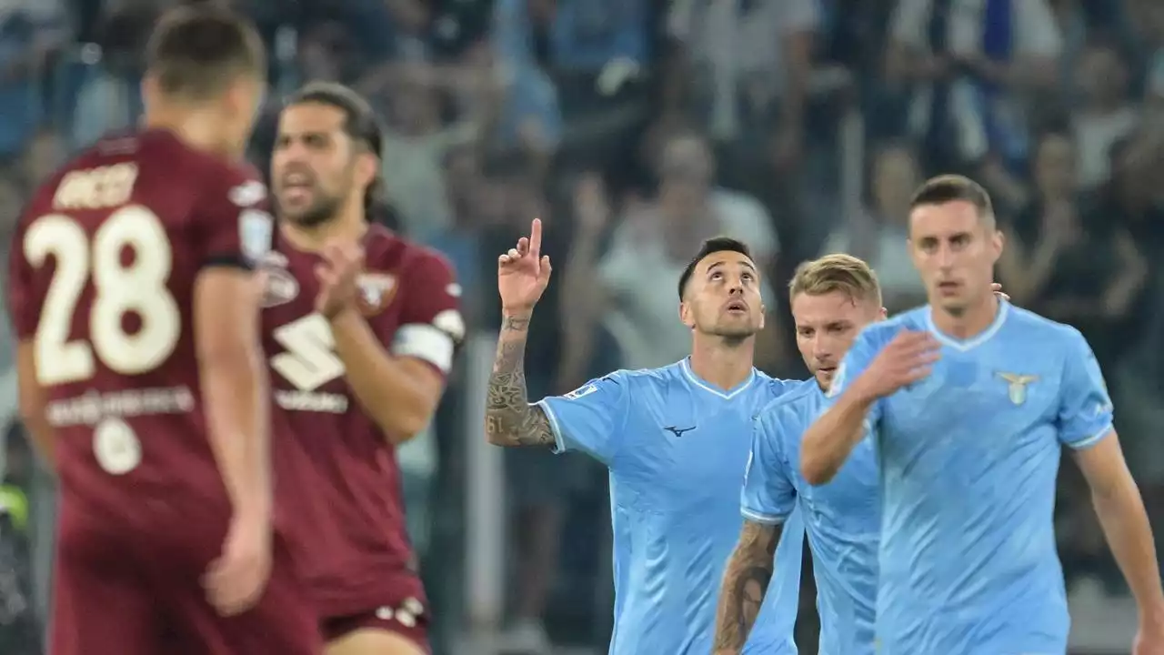 La Lazio riparte e ferma la striscia positiva del Toro: 2-0