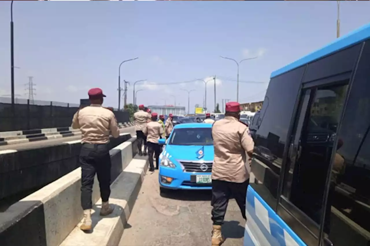 One killed, 14 injured as vehicles collide in Ogun