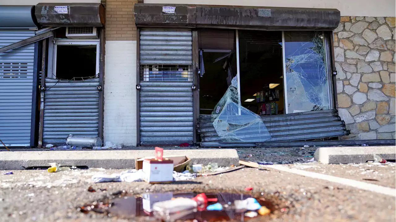 Dozens of people arrested in Philadelphia after stores are ransacked across the city