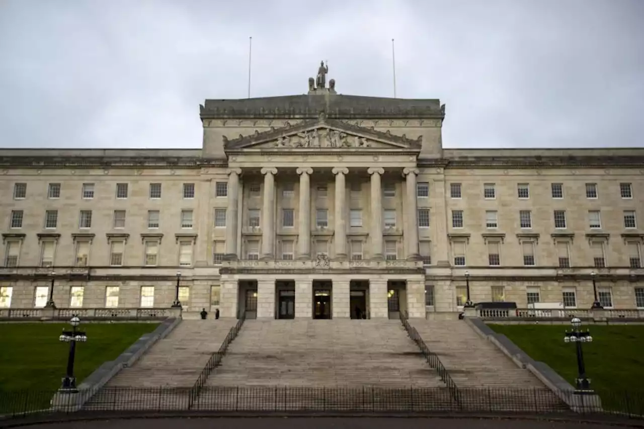 Government working intensely to get Stormont up and running