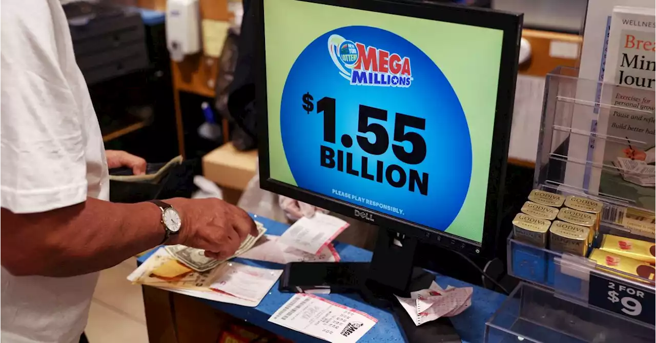 Florida lottery winner claims $1.6 bln prize, but identity still secret