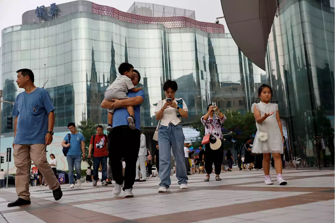 IMF sees signs China stabilizing, says reforms can boost medium-term growth