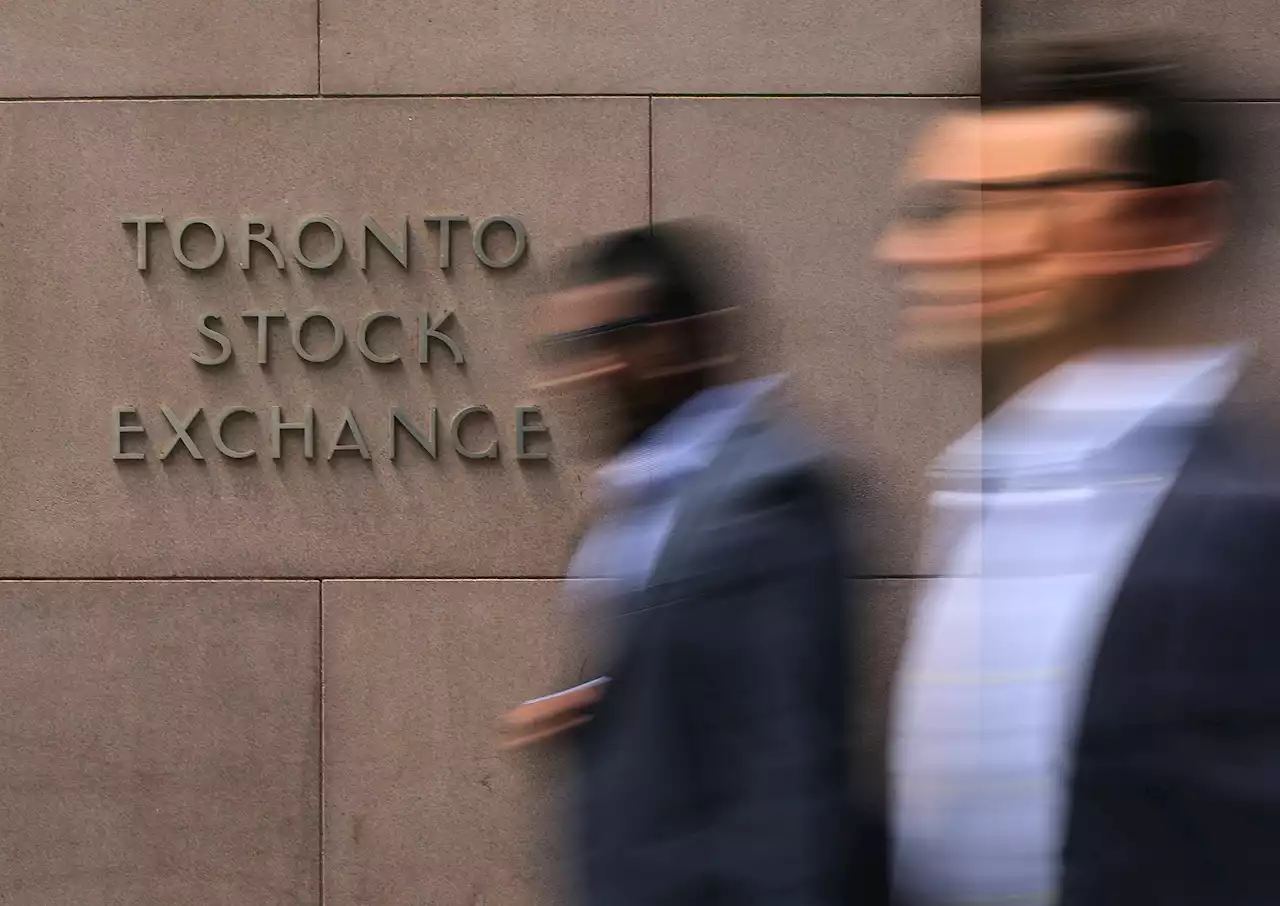 TSX futures flat as shaky metal prices outweigh energy gains