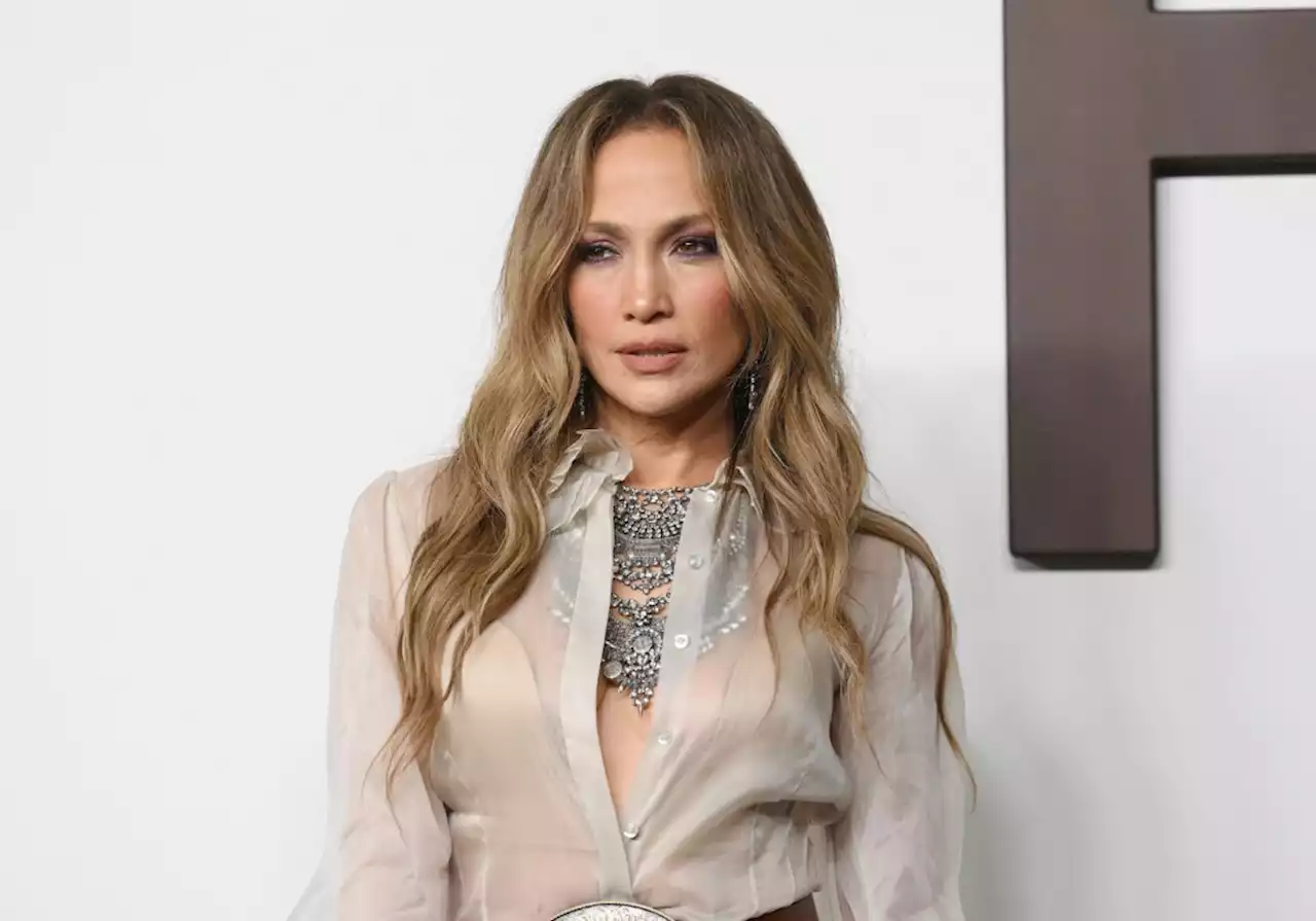 Jennifer Lopez Is Reportedly ‘Furious’ Over Those Recent Photos of Ben Affleck & Jennifer Garner