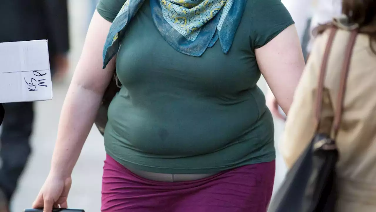 90-minute 'accordion' procedure 'safe and effective' way for NHS to tackle obesity