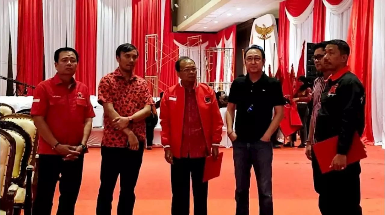 Cek Persiapan Rakernas IV PDIP Bareng Putra Megawati, Hasto Klaim 4.000 Petani dan Nelayan Bakal Hadir