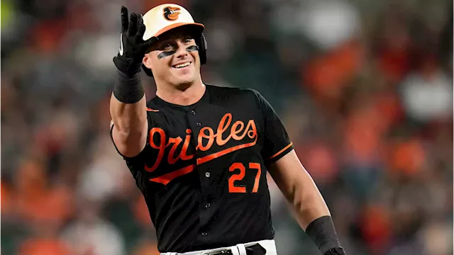 Orioles Magic on X: Longtime #Orioles fans know Earl Weaver was a  compulsive and nervous smoker. Not everyone knows Earl had a special pocket  sewn inside of his jerseys to hold a