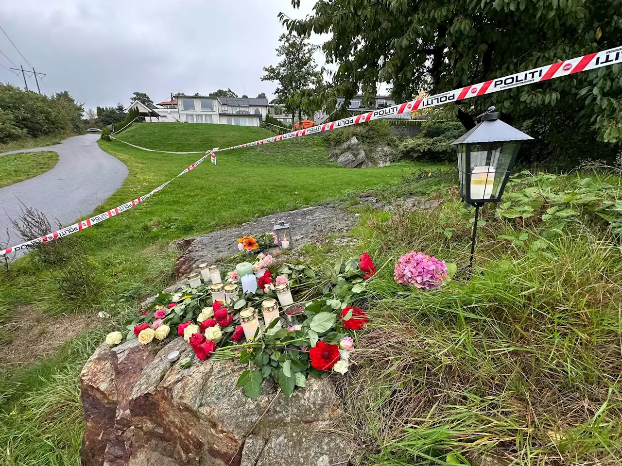 Jakter mann etter drapene i Kristiansand