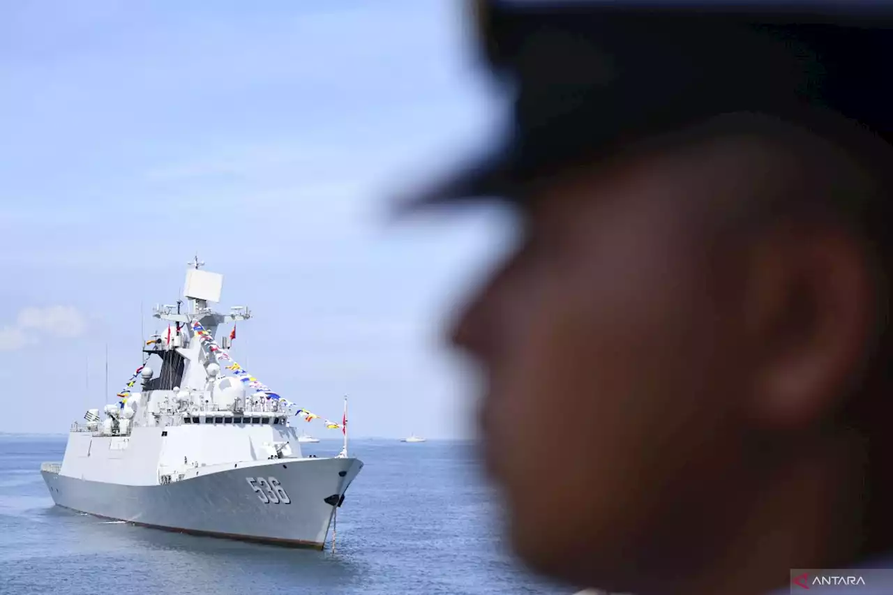 China klaim sukarela singkirkan penghalang apung di Laut China Selatan