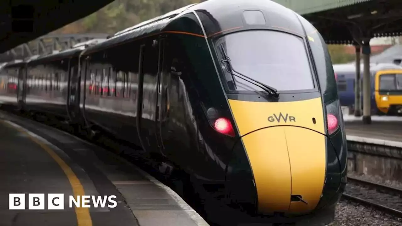 Great Western Railway services reduced due weekend strike