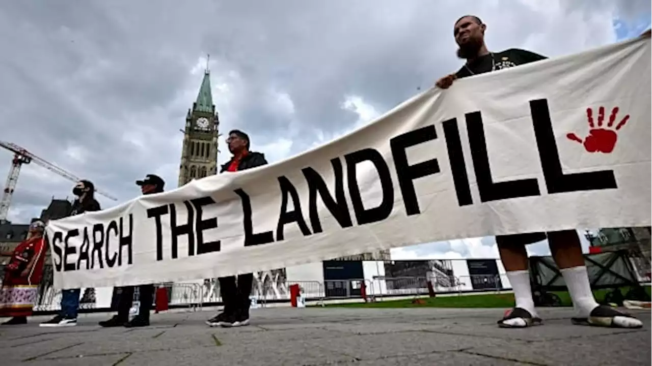 Ottawa poised to make decision on search of Manitoba landfill for human remains: minister