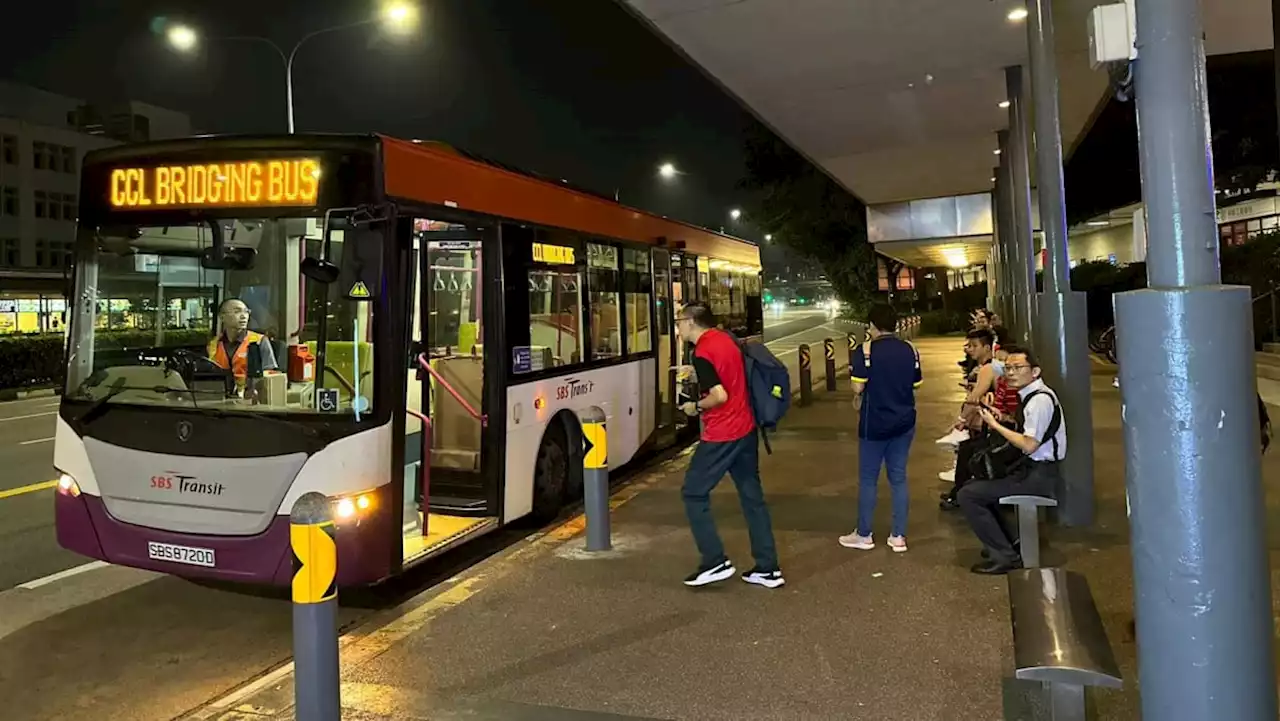 Circle Line delay: Commuters urged to use other MRT routes while crack on rail track is being fixed