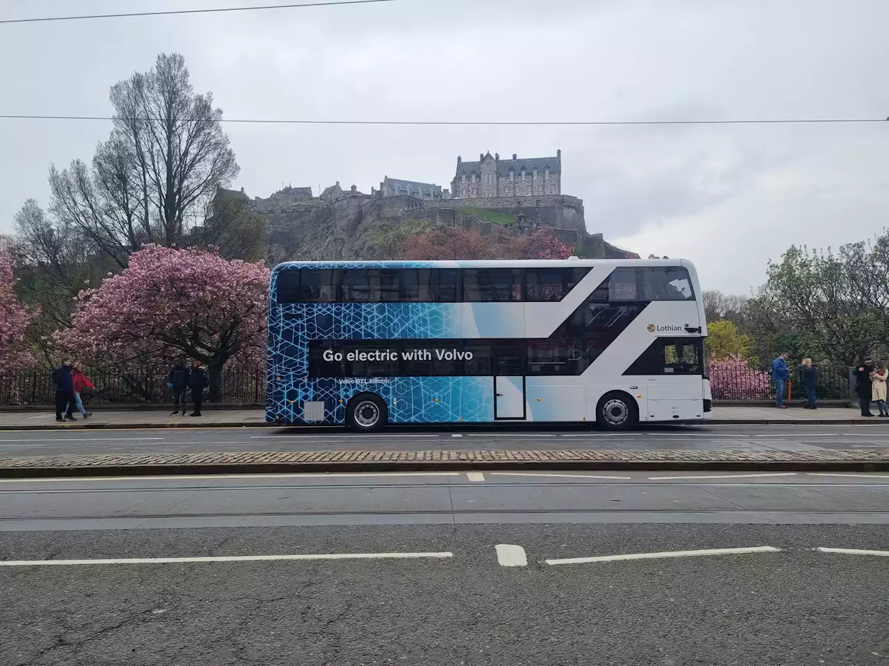 50 New Electric Buses Will Soon Be Operating In Edinburgh, Scotland