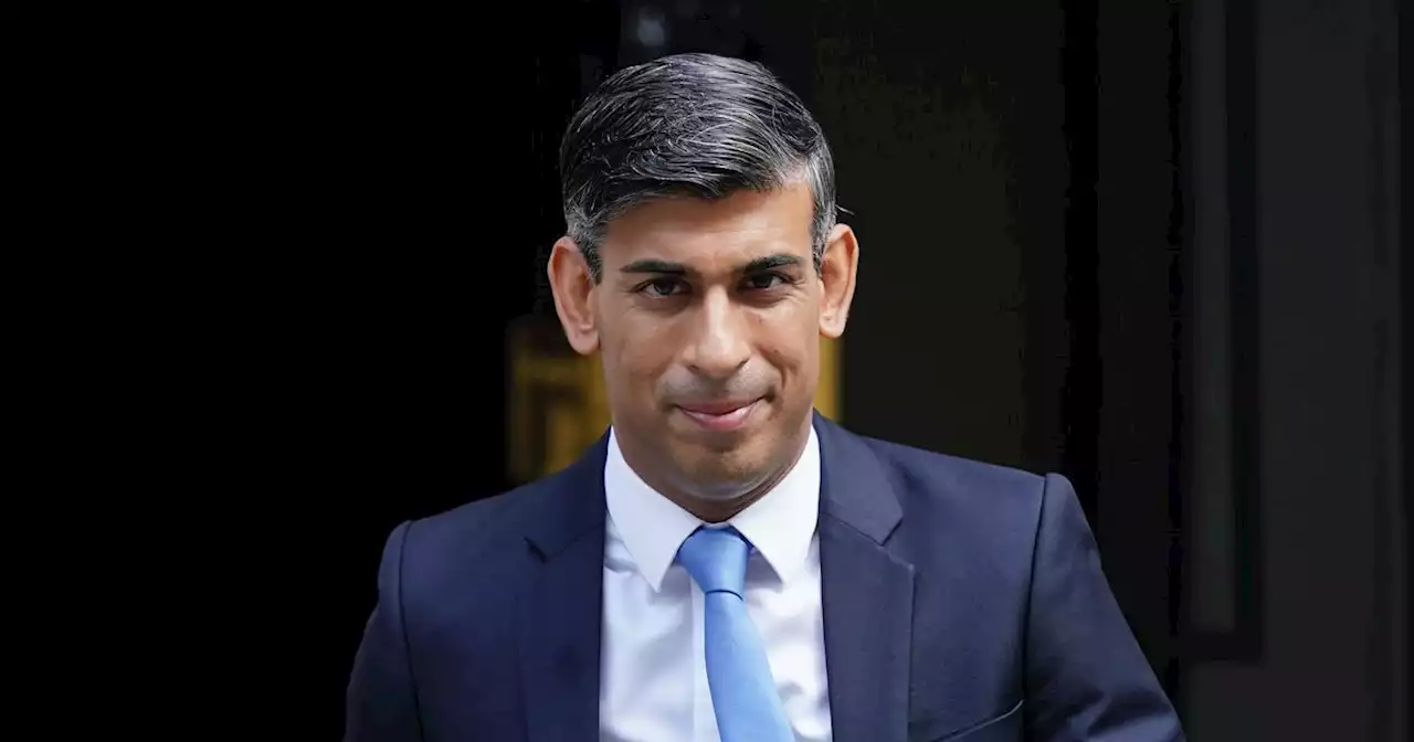 Rishi Sunak mocks Boris Johnson and Liz Truss during speech to journalists