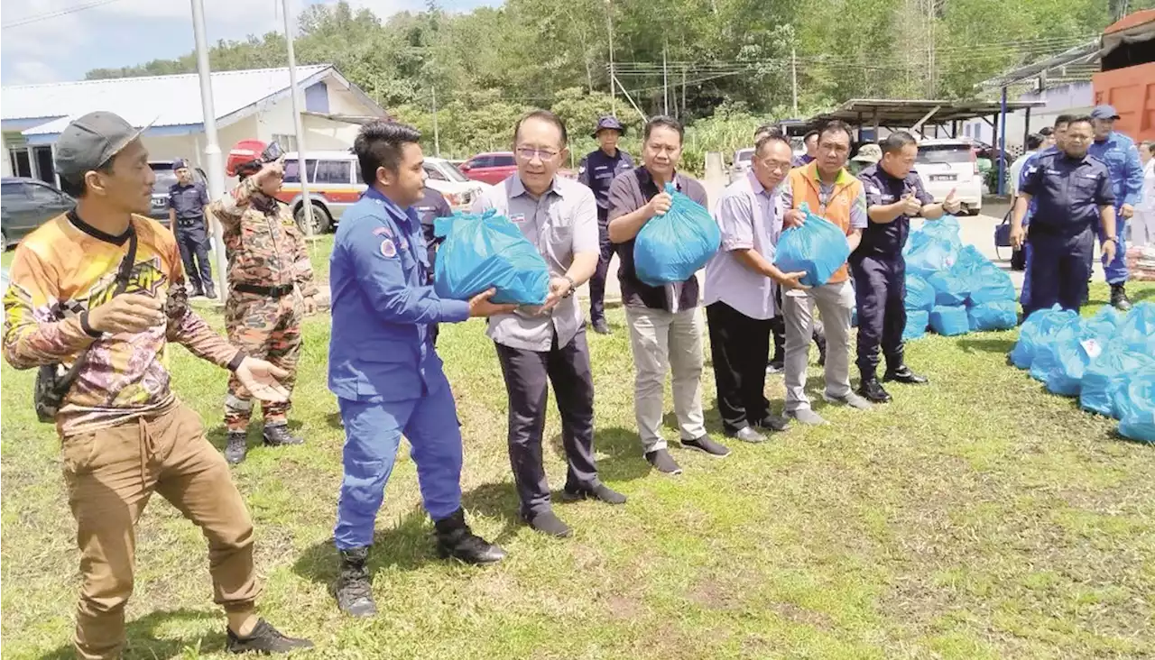 589 bakul makanan diagih untuk 440 ketua isi rumah di Pagalungan