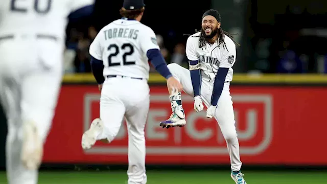 J.P. Crawford's grand slam leads Mariners to 8-0 win over Rangers -  Victoria Times Colonist