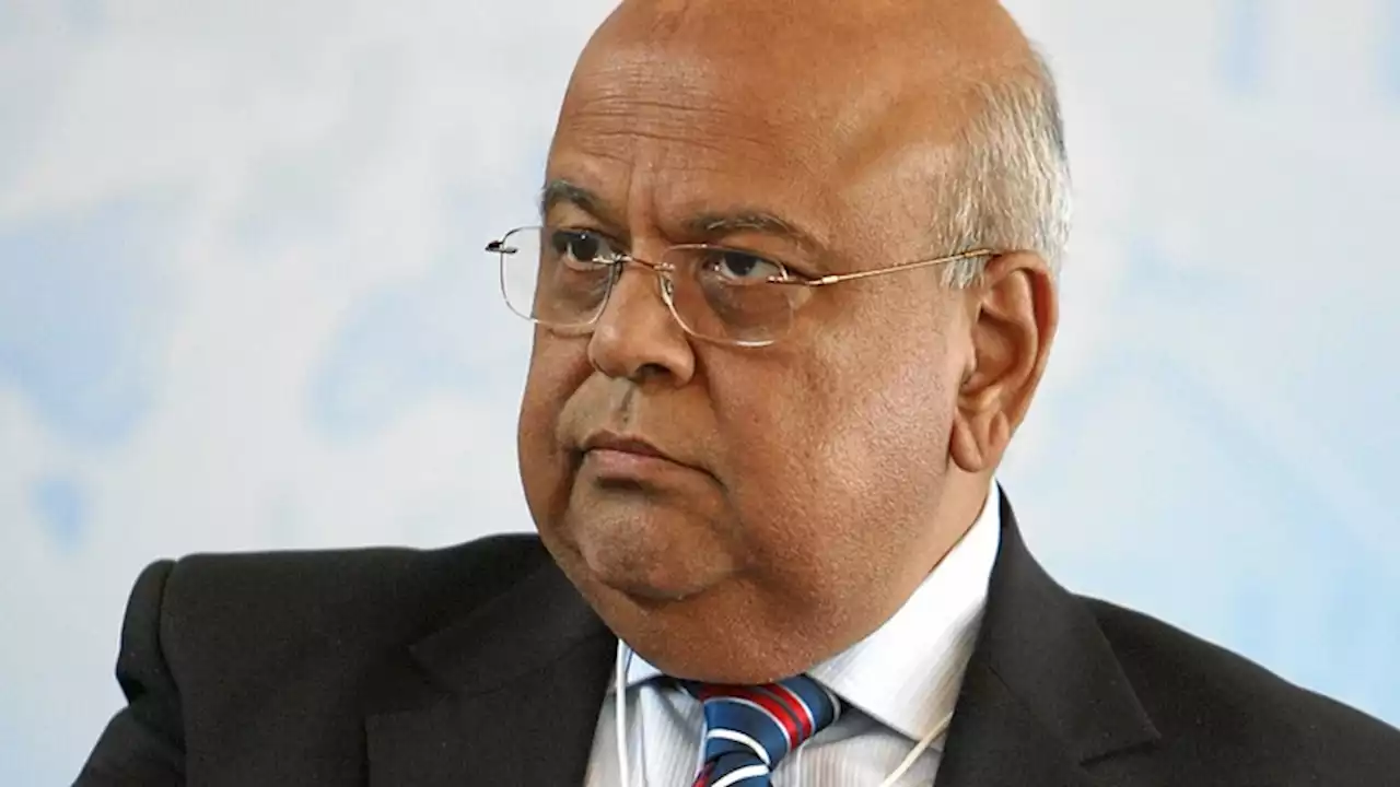 Gordhan reportedly tells Eskom not to rule out CEO candidates close to retiring