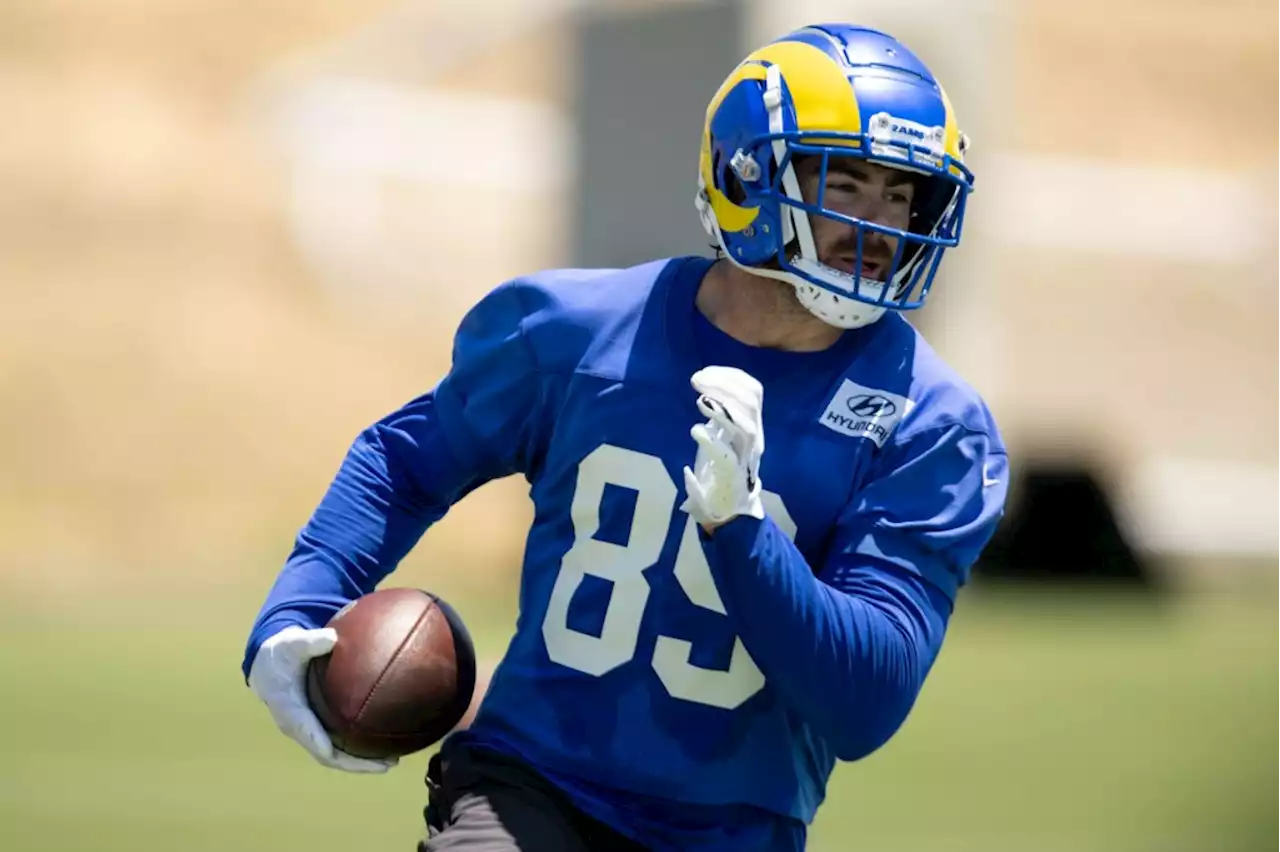 Rams sign TE Tyler Higbee to 2-year contract extension