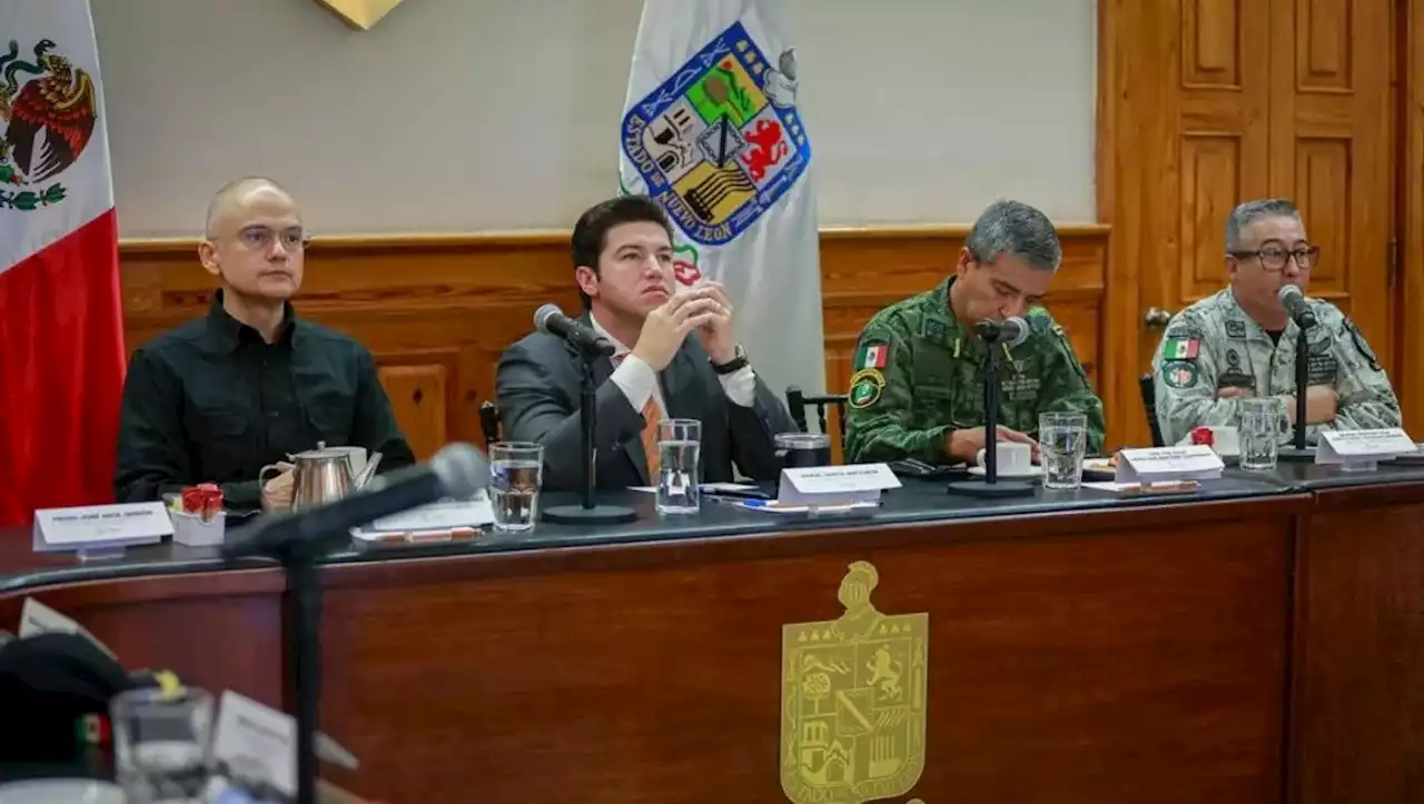 Samuel García reaparece en reuniones de seguridad