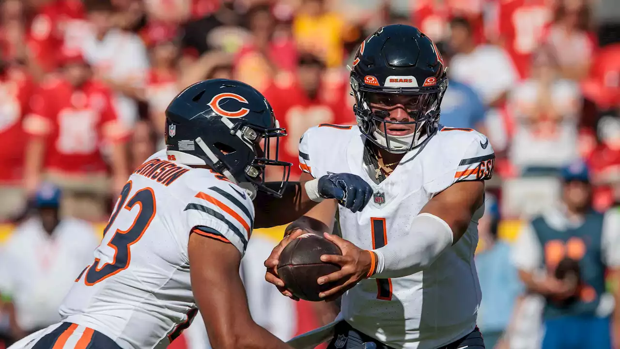 North Side bar offers to pay everyone's tab if Bears lose to Broncos on Sunday