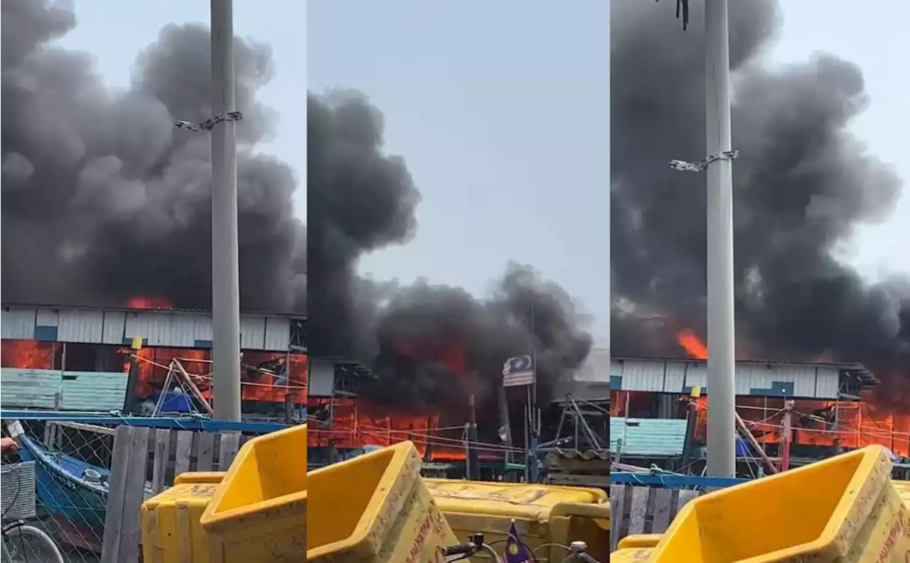 Fire breaks out in Pulau Ketam