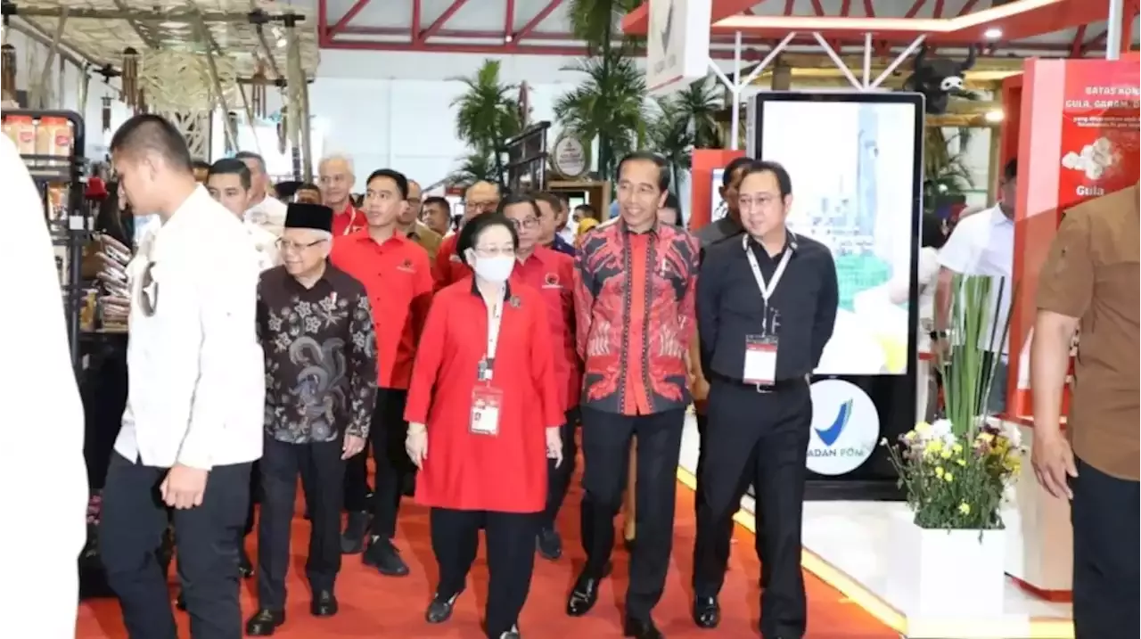 Sebelum Rakernas, Megawati Soekarnoputri Jemput Presiden Jokowi Dan ...