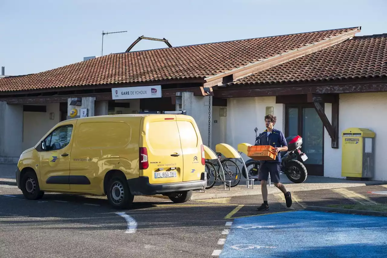 Dans les Landes, une gare accueille aussi les clients de La Poste, une première en France