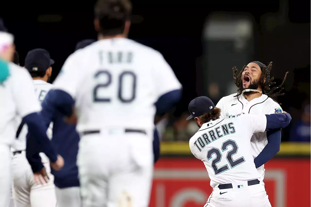 Rosenthal: Mariners' J.P. Crawford keeps playoff hopes alive with walk-off — 'Our most valuable player'