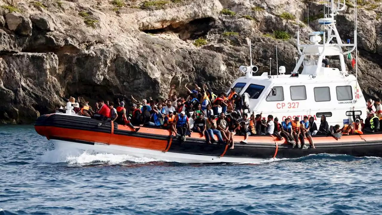 UN: Number of dead, missing migrants in Mediterranean tripled this summer