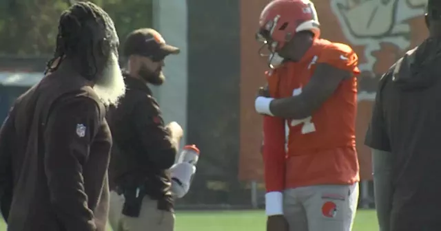 Browns QB Deshaun Watson sitting out with shoulder injury; rookie  Thompson-Robinson starts vs Ravens – KXAN Austin