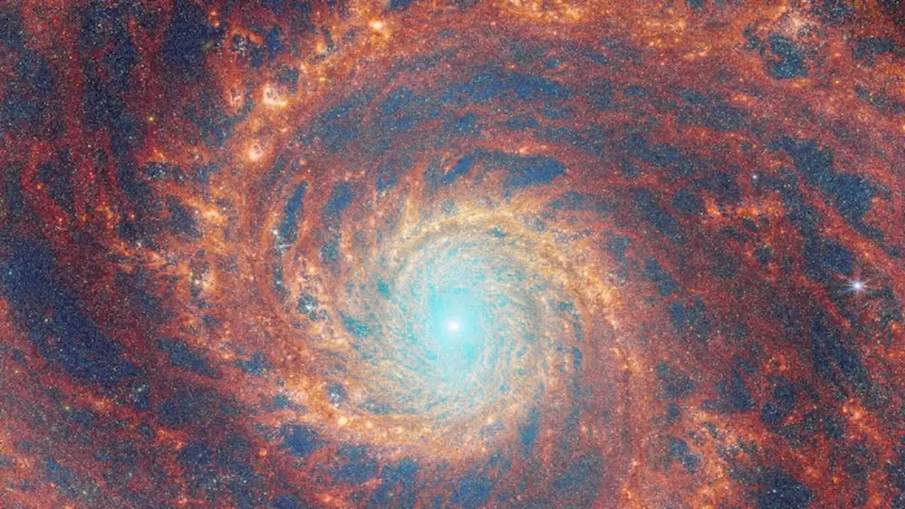 James Webb telescope captures stunning new image of 'Whirlpool galaxy'