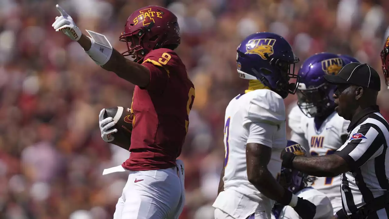 Jeremiah Cooper’s early pick-six sets the defensive tone in Iowa State's 30-9 win over Northern Iowa