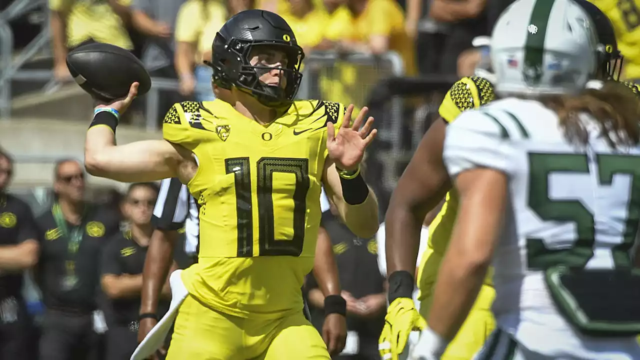 No. 15 Oregon dominates in 81-7 win over Portland State