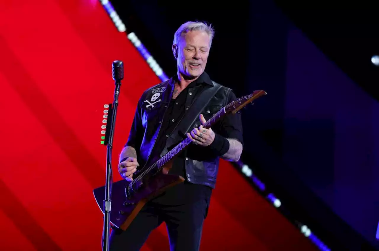 Metallica Postpones Arizona Concert After James Hetfield Catches COVID-19